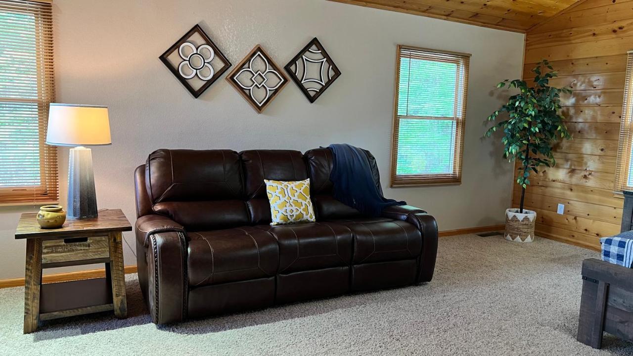 Mistletoe Cabin- Private Cabin W Views, Hottub, Pet Friendly Murphy Exterior photo