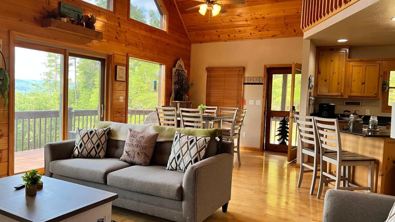 Mistletoe Cabin- Private Cabin W Views, Hottub, Pet Friendly Murphy Exterior photo