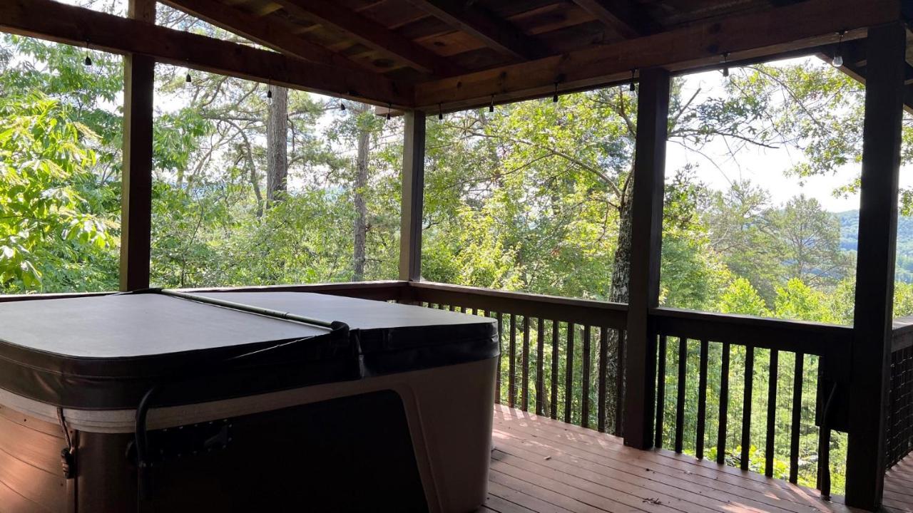 Mistletoe Cabin- Private Cabin W Views, Hottub, Pet Friendly Murphy Exterior photo